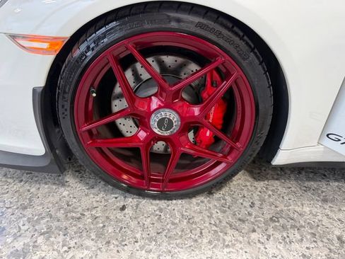 Used 2015 Porsche 911 GT3 w/ Sound Package Plus RWD image 37