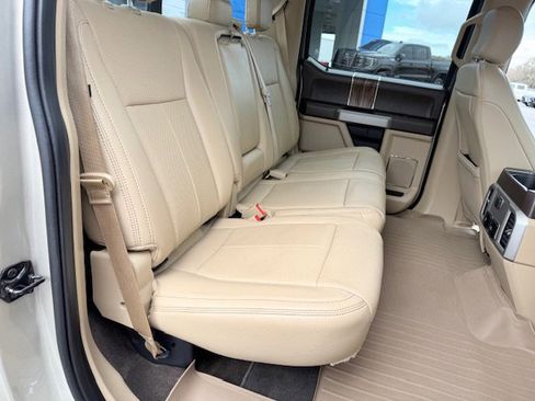 Used 2018 Ford F150 Lariat image 22