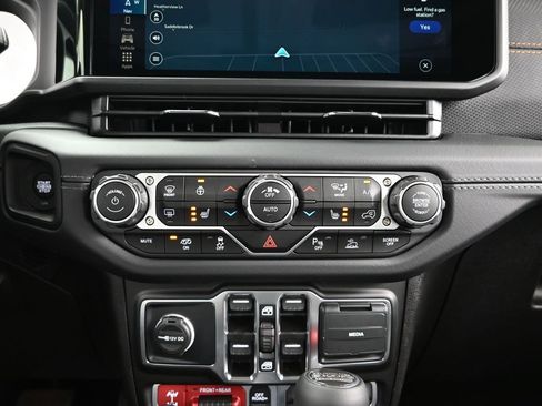 New 2025 Jeep Wrangler Unlimited Rubicon 392 AWD/4WD image 26