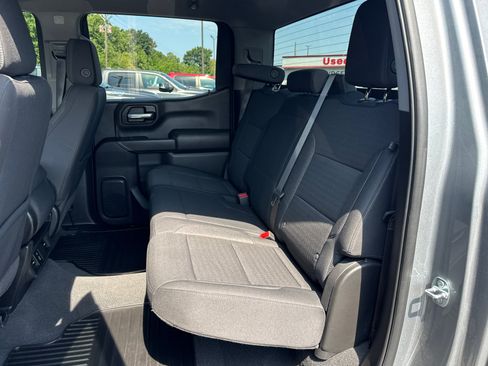Used 2024 Chevrolet Silverado 1500 Custom Trail Boss w/ LPO, Dark Essentials Package AWD/4WD image 7