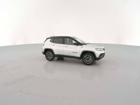 New 2026 Jeep Compass Trailhawk image 15