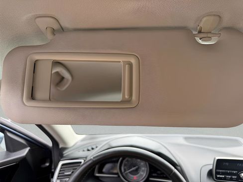 Used 2014 MAZDA MAZDA3 i Touring FWD image 29
