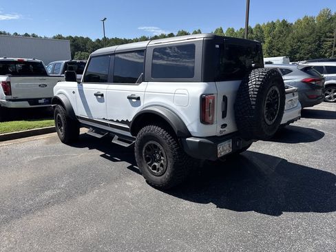 Used 2024 Ford Bronco Wildtrak AWD/4WD image 10