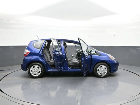 Used 2012 Honda Fit image 40