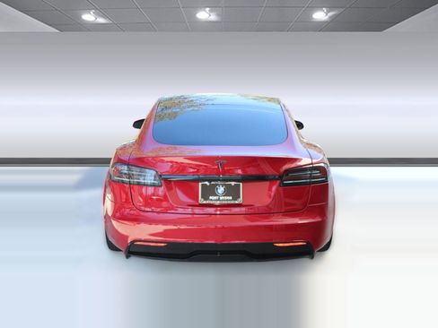 Used 2022 Tesla Model S AWD image 9