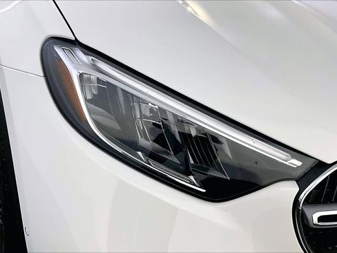 New 2026 Mercedes-Benz GLC 300 4MATIC image 16