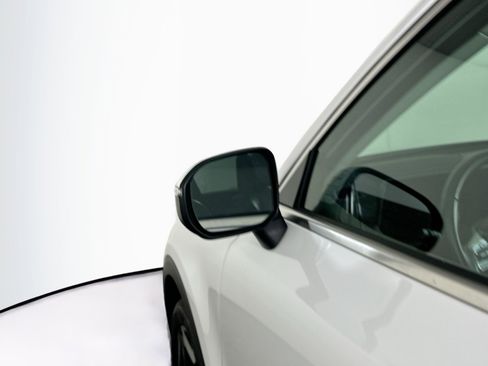 Used 2025 Kia Telluride S image 16