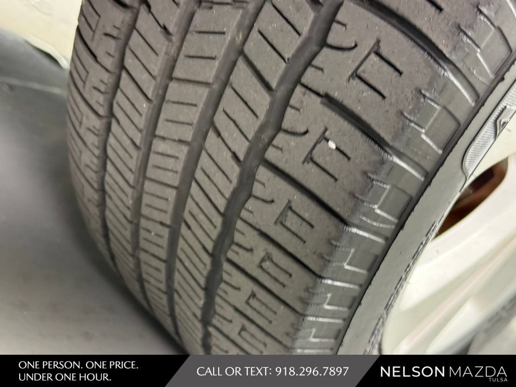 Used 2016 Kia Soul + FWD image 14
