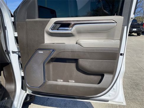 Used 2023 GMC Sierra 1500 SLT w/ SLT Premium Package image 30