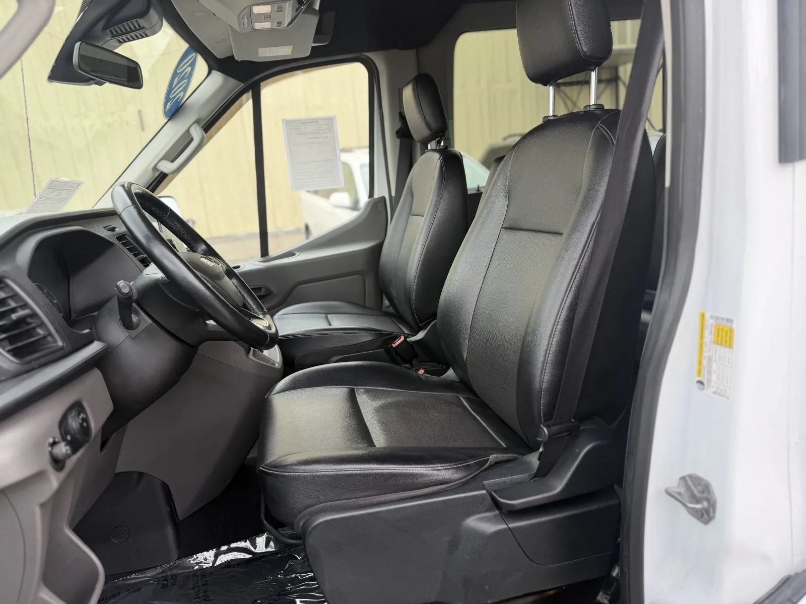 Used 2020 Ford Transit 350 XLT AWD/4WD image 15