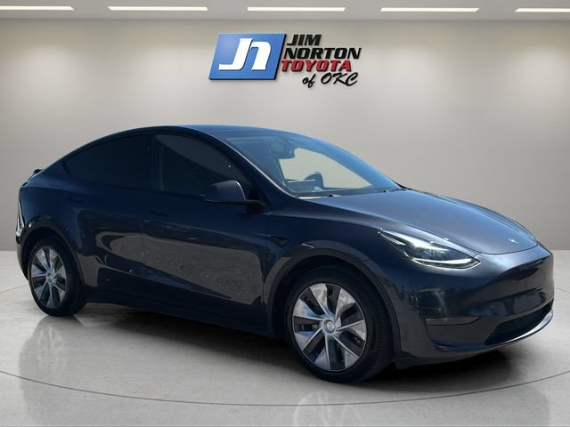 Used 2024 Tesla Model Y Long Range AWD/4WD image 3