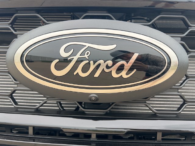 New 2026 Ford F350 Lariat w/ Tremor Off-Road Package AWD/4WD image 16
