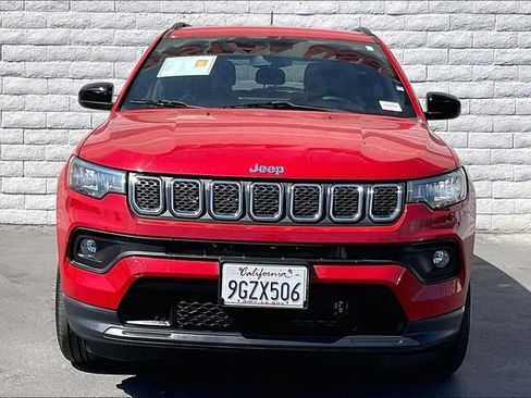 Certified 2023 Jeep Compass Latitude AWD/4WD image 2