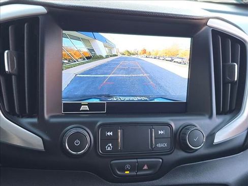 Certified 2023 GMC Terrain SLT image 15