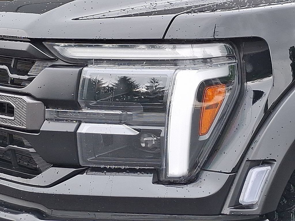 Used 2024 Ford F150 Raptor AWD/4WD image 9