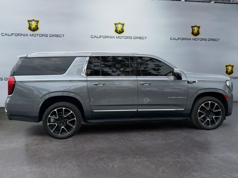 Used 2021 GMC Yukon XL Denali AWD/4WD image 6