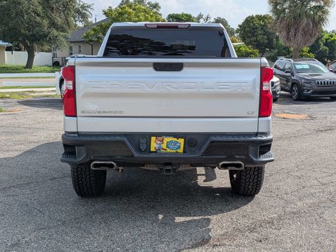 Used 2021 Chevrolet Silverado 1500 LT Trail Boss w/ Bed Protection Package AWD/4WD image 6