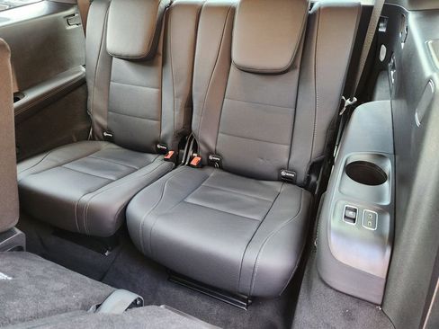 Used 2025 Mercedes-Benz GLS 450 GLS 450 image 30