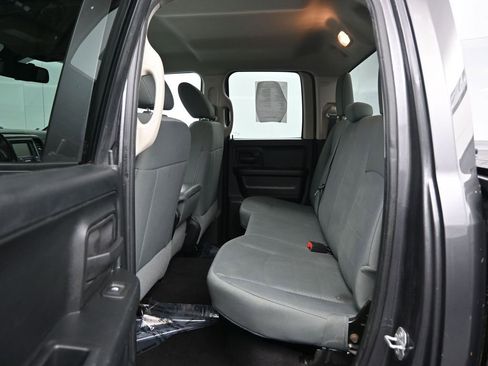 Used 2016 RAM 1500 Express image 25