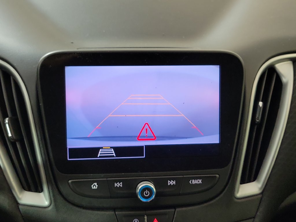 Used 2021 Chevrolet Malibu RS FWD image 19
