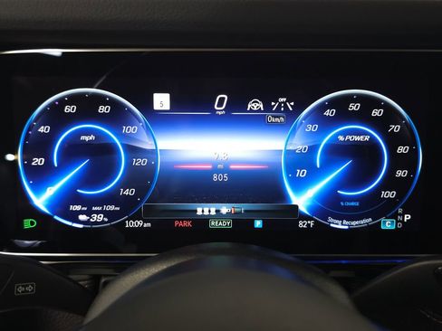 Certified 2025 Mercedes-Benz G 580 w/ Manufactur Interior Package image 14