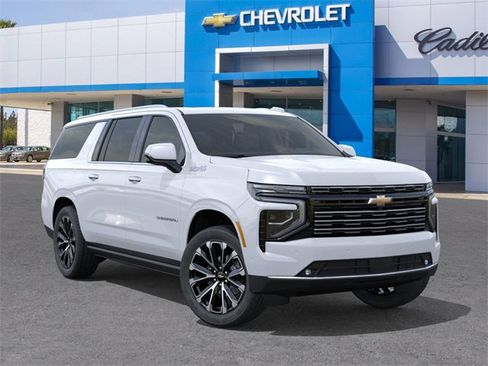New 2026 Chevrolet Suburban High Country image 8