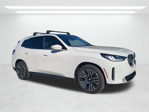 New 2026 BMW X3 xDrive30 w/ Premium Package image 2