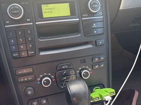 Used 2010 Volvo XC90 3.2 R-Design image 10