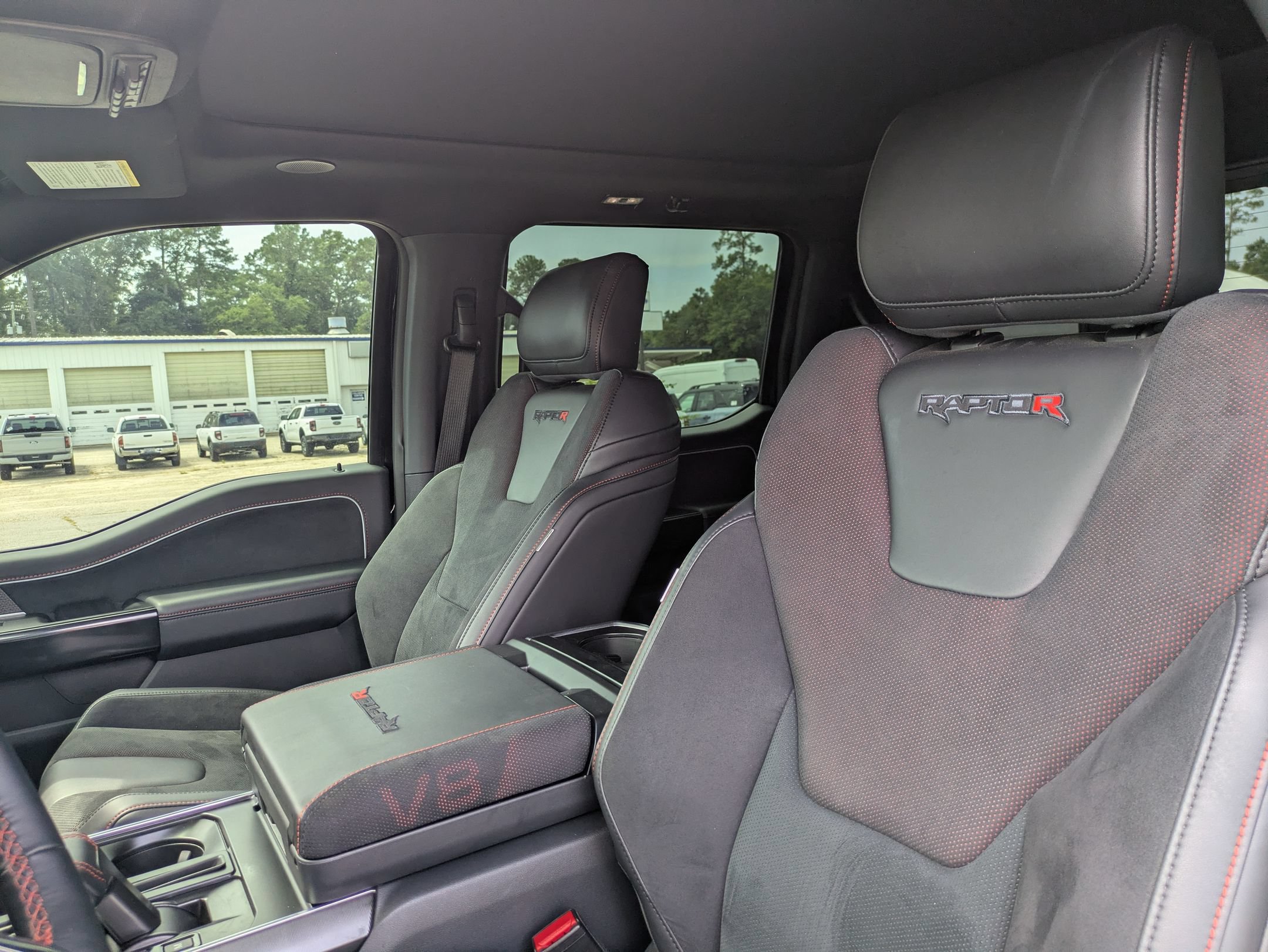 Used 2026 Ford F150 Raptor w/ Equipment Group 803A Raptor R AWD/4WD image 15