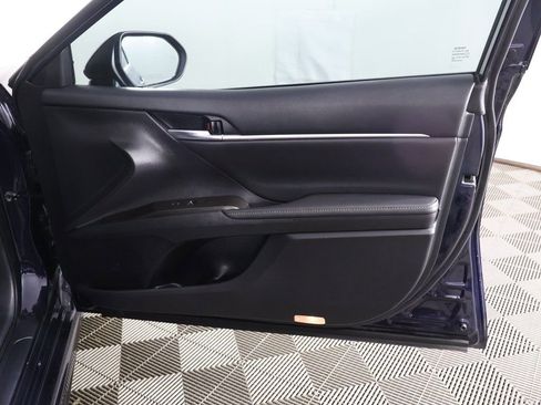 Used 2022 Toyota Camry XSE image 24