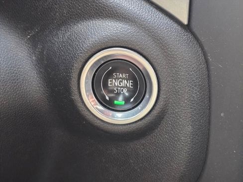 Used 2020 Chevrolet Silverado 2500 LT w/ All Star Edition AWD/4WD image 17