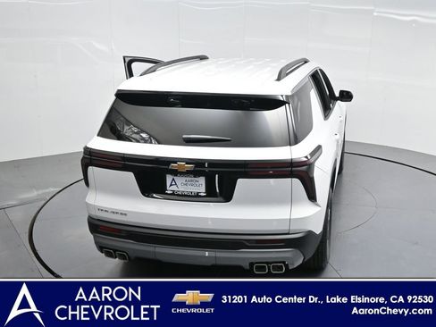 New 2026 Chevrolet Traverse LT w/ Driver Confidence Package image 44
