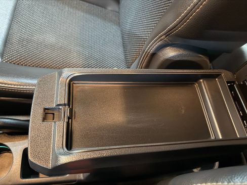 Used 2014 Jeep Compass Latitude image 39