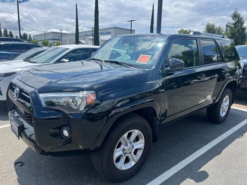 Used 2023 Toyota 4Runner SR5 AWD/4WD image 1
