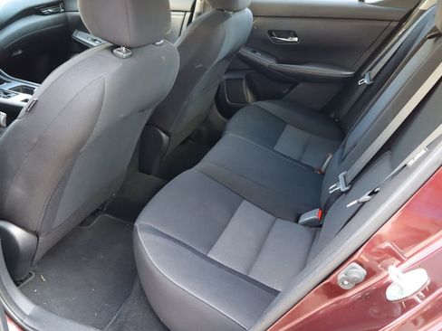 Used 2020 Nissan Sentra SV w/ Electronics Package FWD image 5