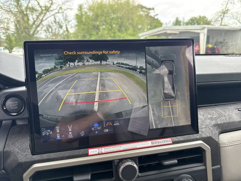 New 2025 Toyota Tacoma Limited AWD/4WD image 21