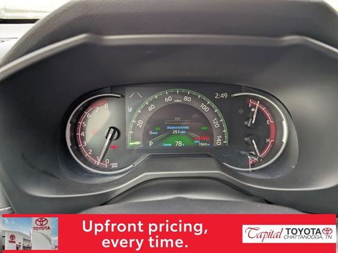 Used 2025 Toyota RAV4 XLE w/ Convenience Package image 20