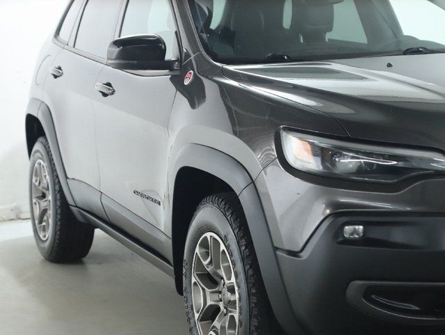 Used 2022 Jeep Cherokee Trailhawk w/ Comfort/Convenience Group AWD/4WD image 8