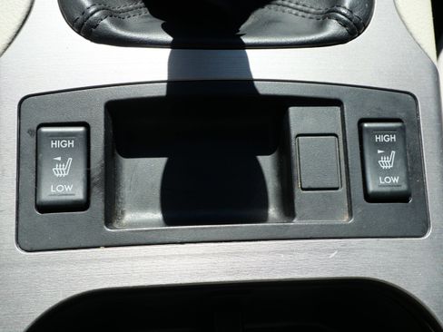 Used 2014 Subaru Outback 2.5i Premium w/ Popular Package #1B AWD/4WD image 29