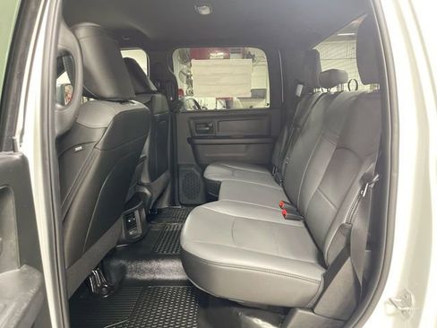 New 2026 RAM 2500 Tradesman w/ Chrome Appearance Group AWD/4WD image 21