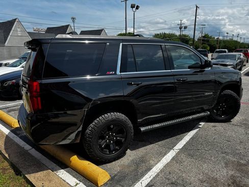 Used 2018 Chevrolet Tahoe LT AWD/4WD image 8