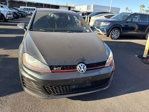 Used 2015 Volkswagen GTI SE w/ Lighting Package (SEL) FWD image 4
