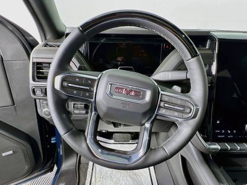 Certified 2026 GMC Yukon XL Elevation w/ Elevation Premium Package AWD/4WD image 10