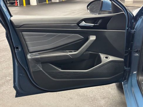 New 2025 Volkswagen Jetta SEL image 19