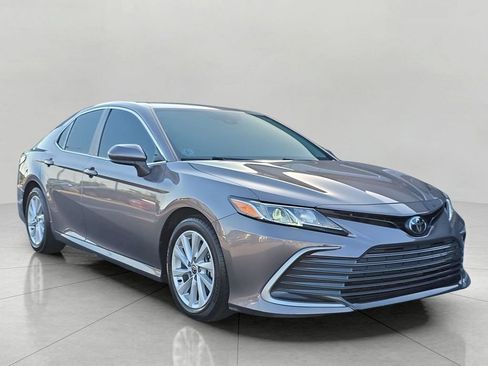 Used 2023 Toyota Camry LE FWD image 2