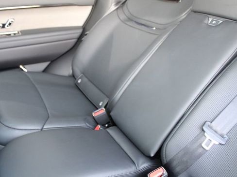 New 2026 Land Rover Range Rover SV image 20