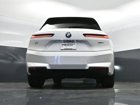 New 2026 BMW iX xDrive45 w/ Premium Package image 42