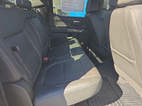 Used 2020 Chevrolet Silverado 1500 LTZ w/ LTZ Convenience Package image 10