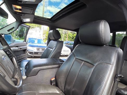 Used 2012 Ford F250 Lariat w/ Lariat Ultimate Pkg AWD/4WD image 40