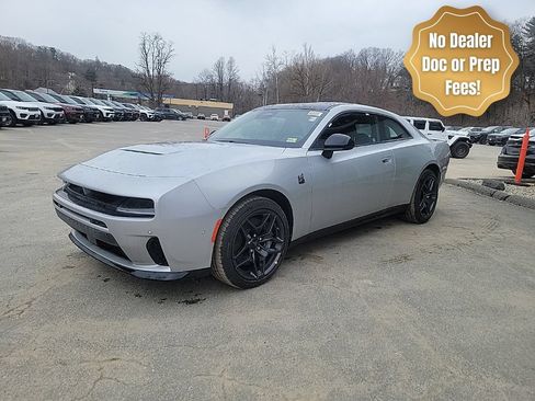 New 2026 Dodge Charger Scat Pack w/ Blacktop Package AWD/4WD image 3